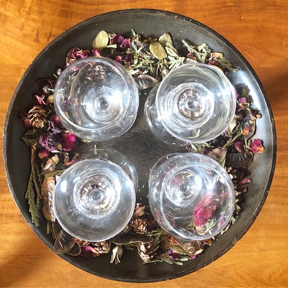 Set of Four Crystal Cordial Glasses - Picture 9 of 14